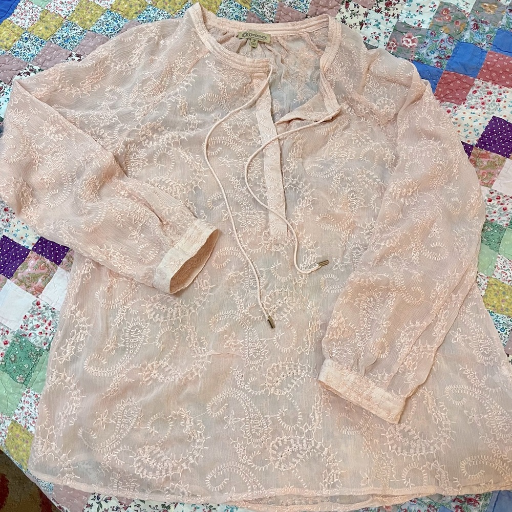 Democracy Brand Long Sleeved Blouse—M